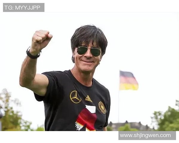 德国矮小足球球星突破身高限制 用实力赢得国际舞台的尊重