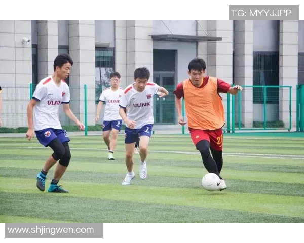 泰国足球队13大球星盘点实力与风采 展现亚洲绿茵新力量